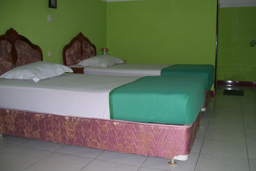 Hotel Bahagia Pangkalan Bun Luaran gambar